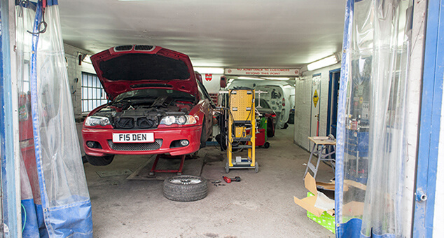 MOT testing